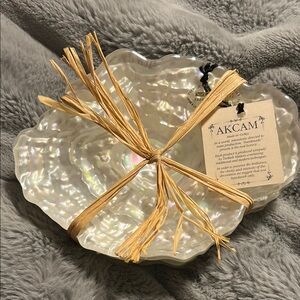 AKCAM Iridescent Shell Dish